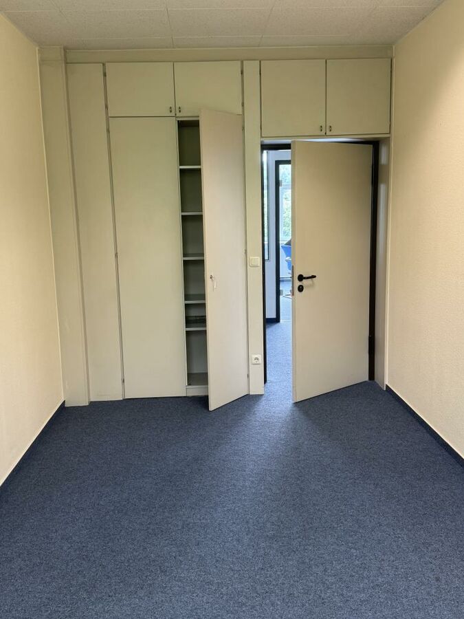 795ffbe2315f4747bb44d57226142afa